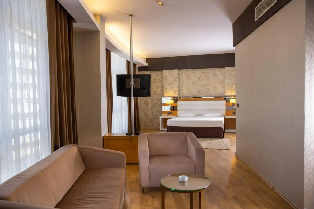 Anemon Grand Adana Otel - фото 3