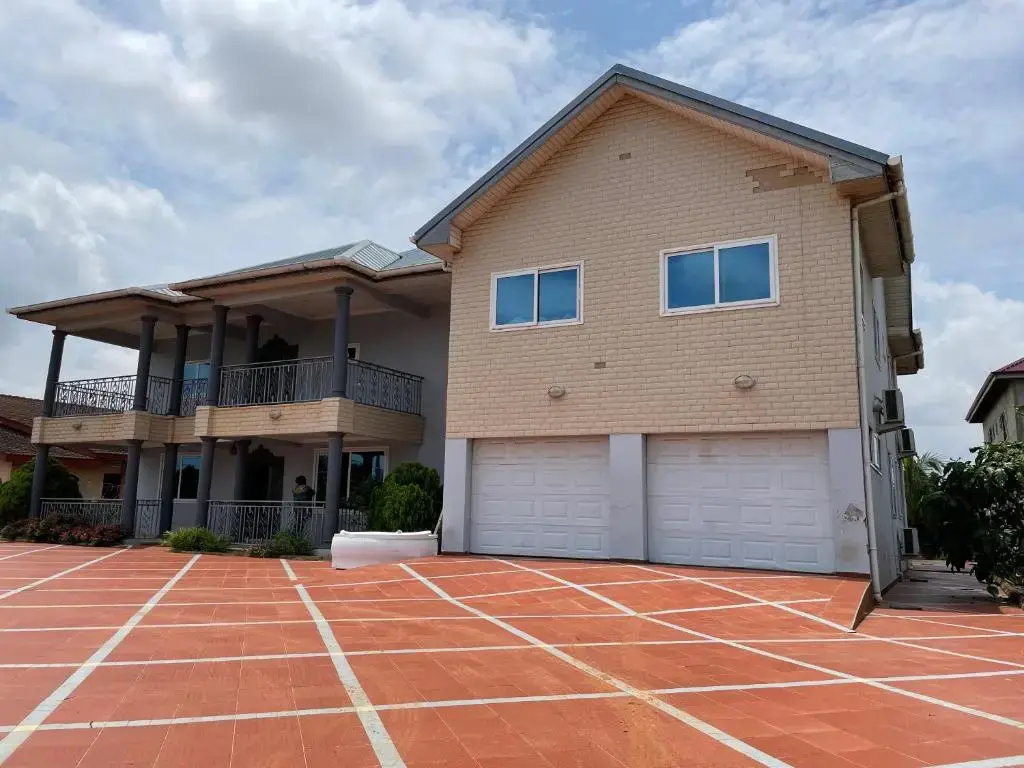 5 Bedroom Vacation home in Adenta