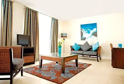 Labranda Rocca Nettuno Suites - Chambres