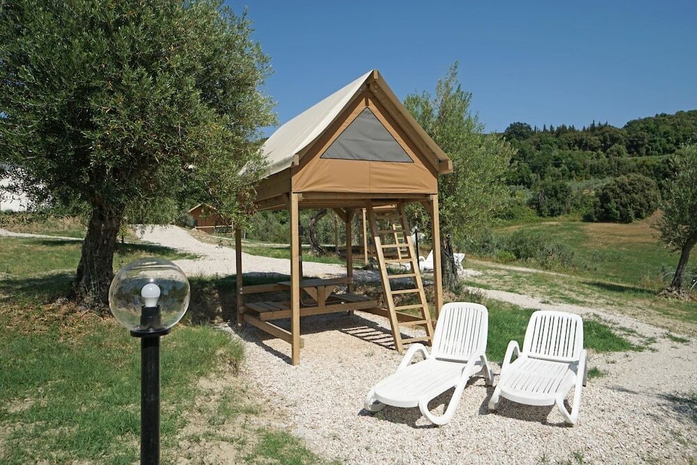 Glamping Tuscany Podere Cortesi picture