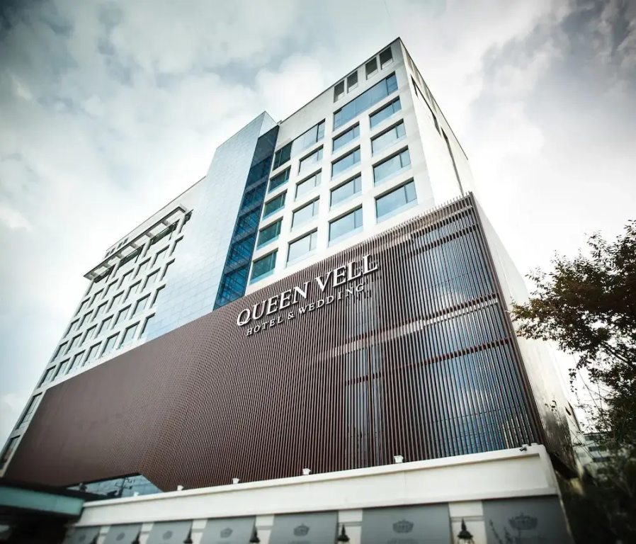 Queen Vell Hotel & Wedding