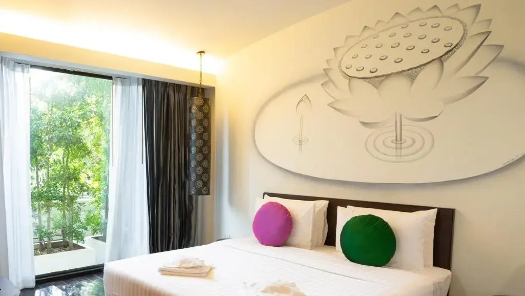 Deluxe Double room (full double bed)