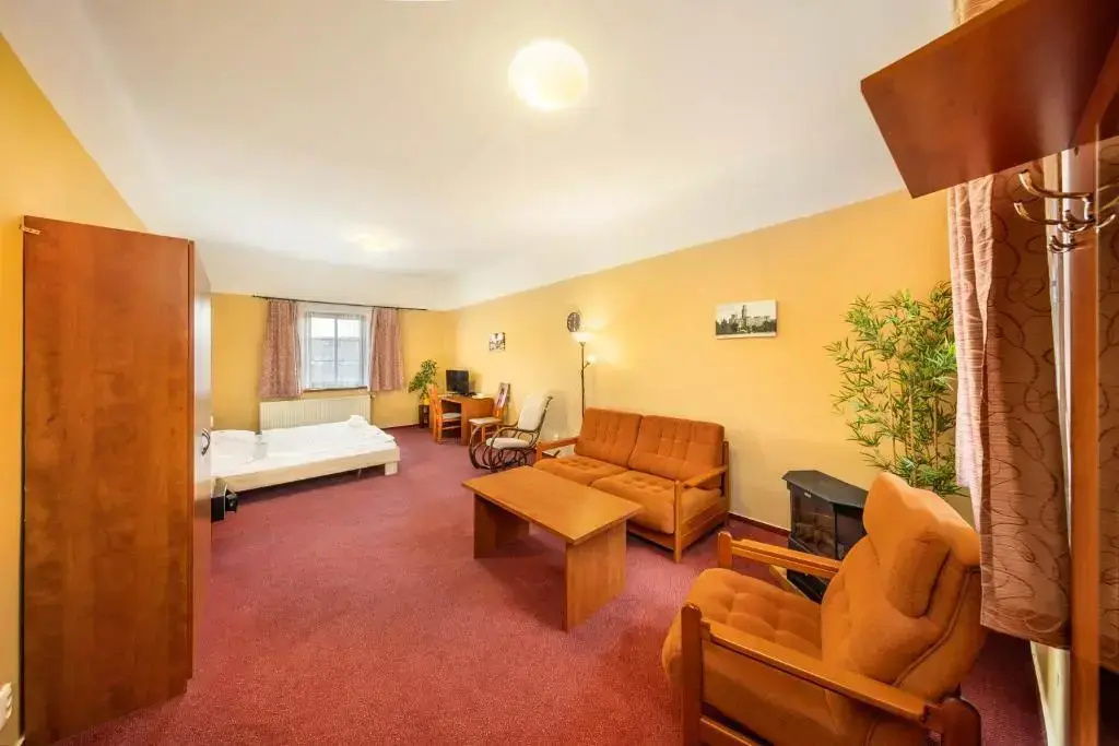 Hotel Záviš z Falkenštejna - Chambres