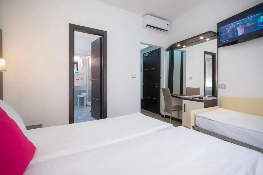 Hotel Bristol - Chambres
