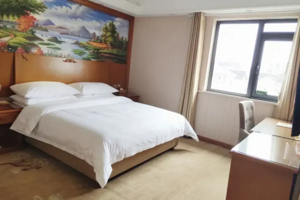 Vienna Hotel (Shanghai Fengxi)