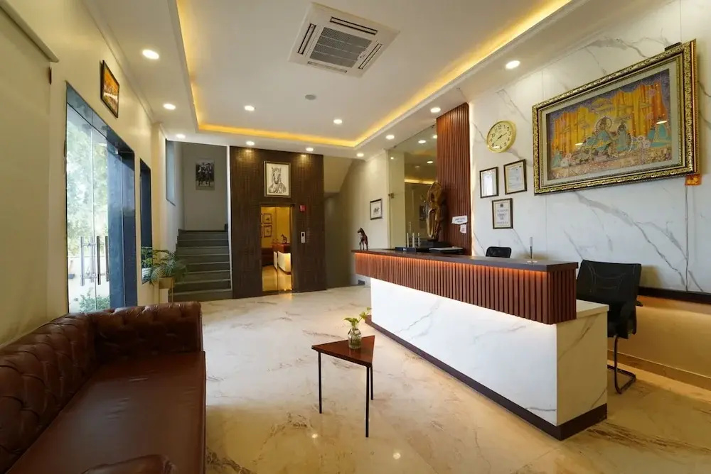 Tushar Group of Hotels - Polo Inn Sez - фото 8
