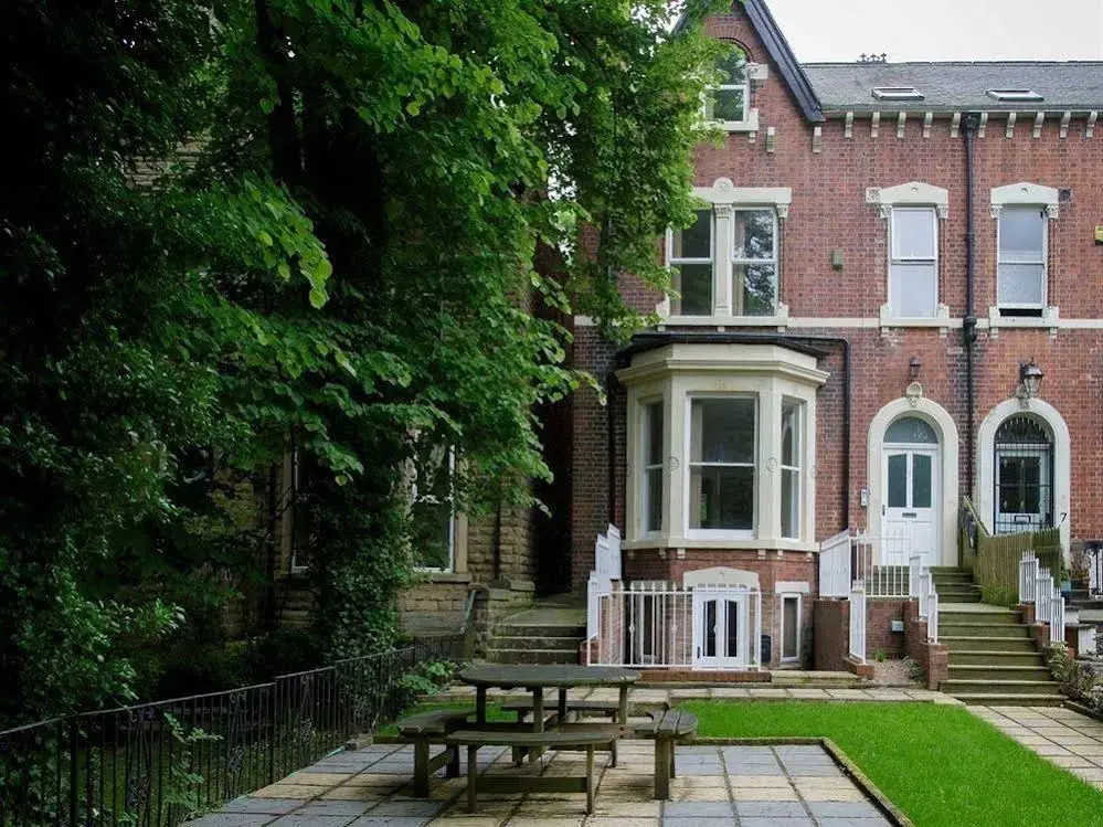 Chapel Apartments