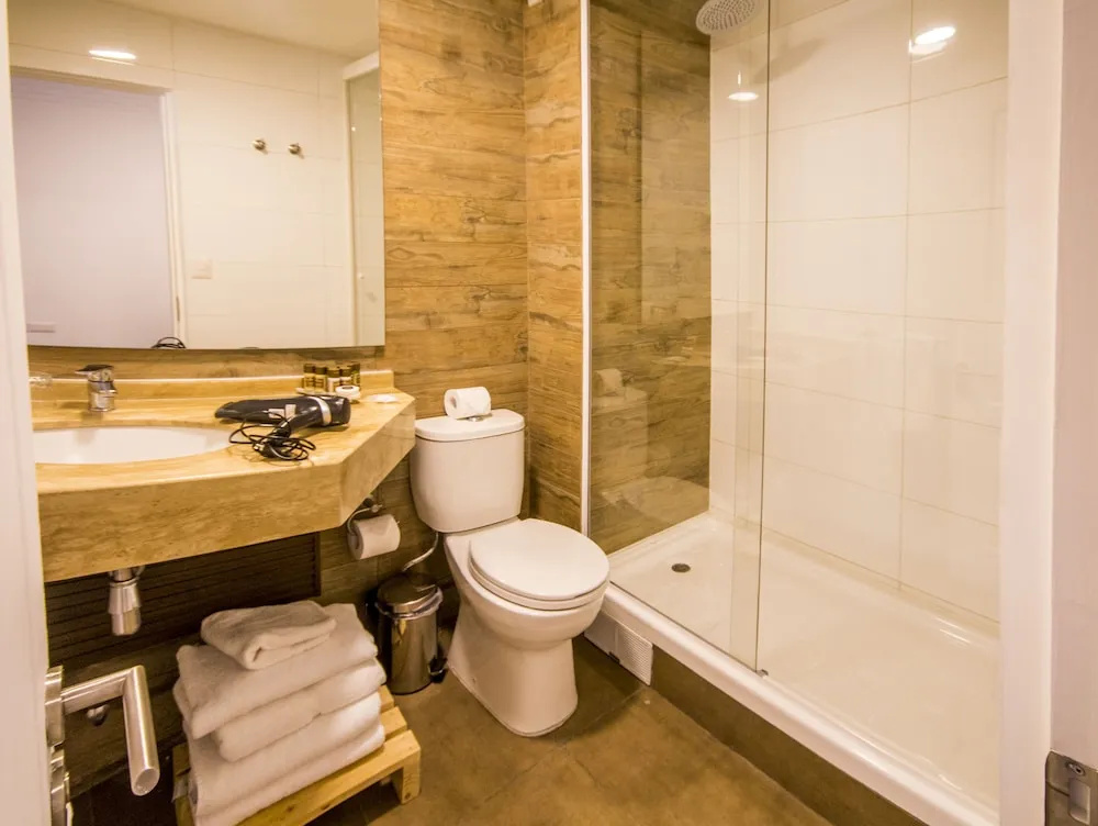 Superior Double Apartment beachfront (full double bed)