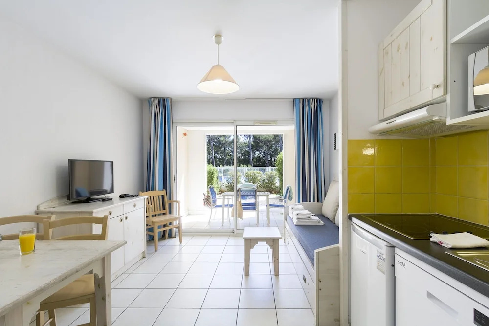 Garden & City Six-Fours-les-Plages - Chambres