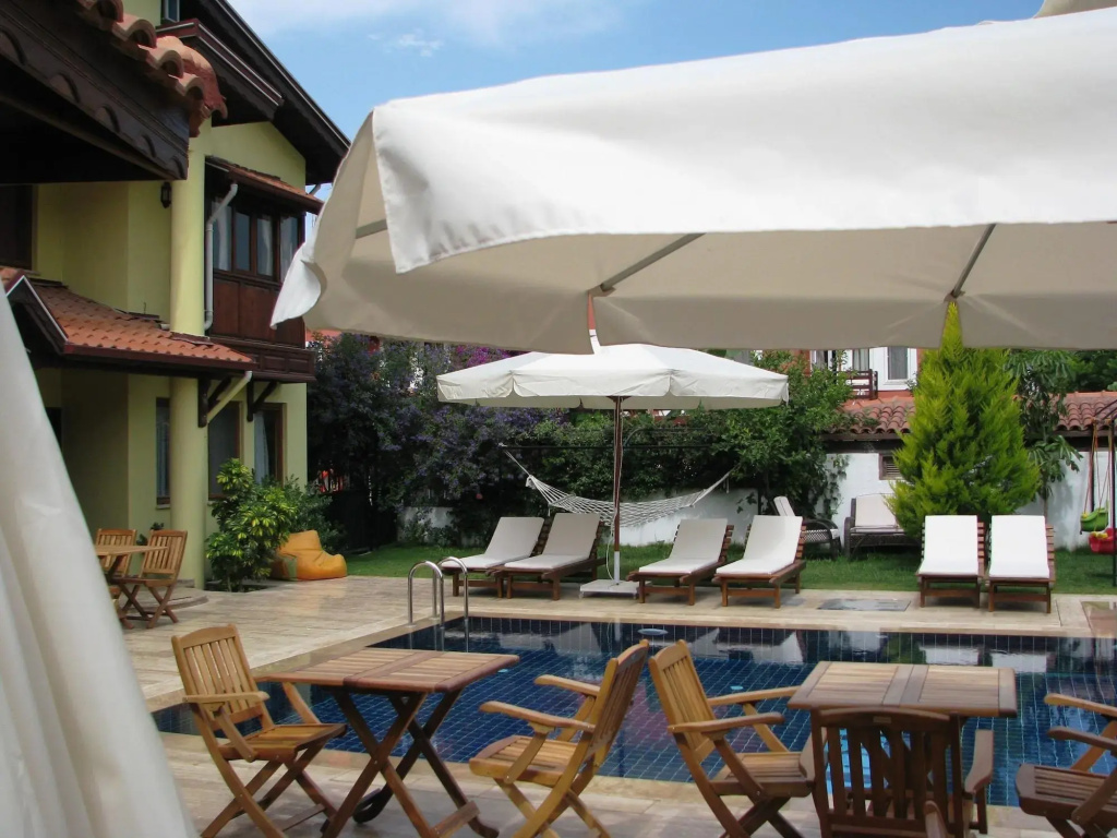 Hotel photo 12