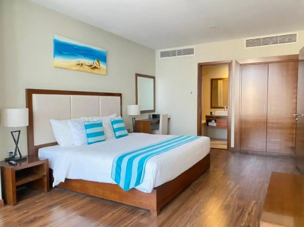 1 Bedroom Junior Suite with sea view