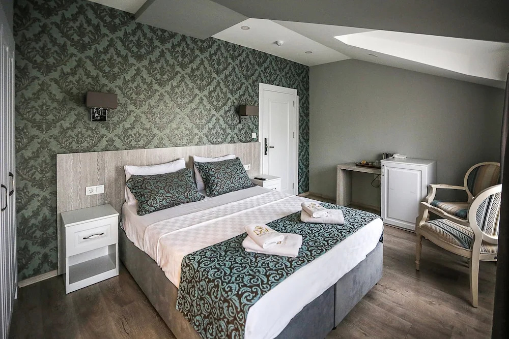 Standard Double room with sea view (full double bed)