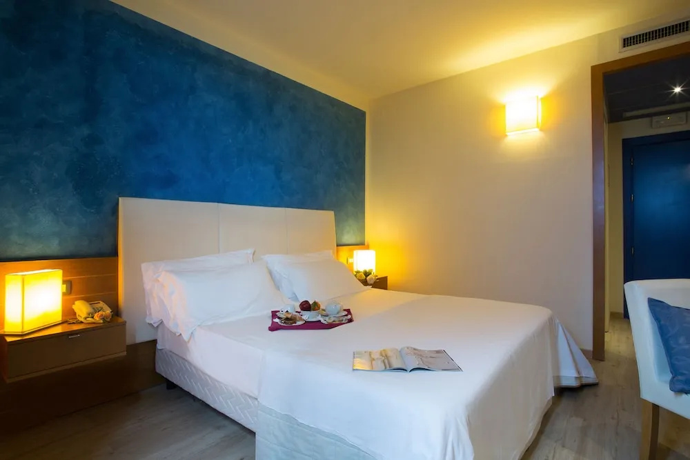Hotel Galilei — 5