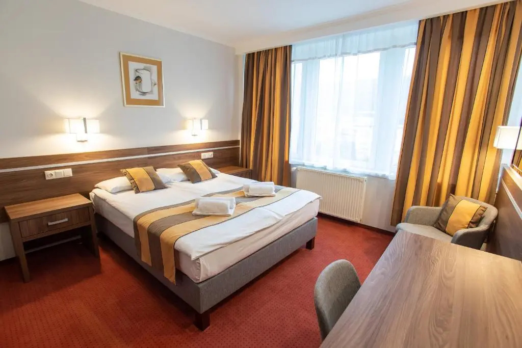 Hotel Árpád - Chambres