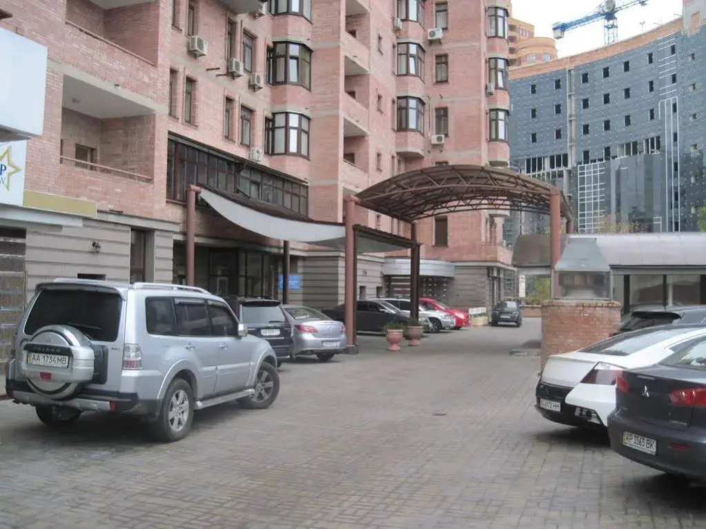 Pechersk Hall