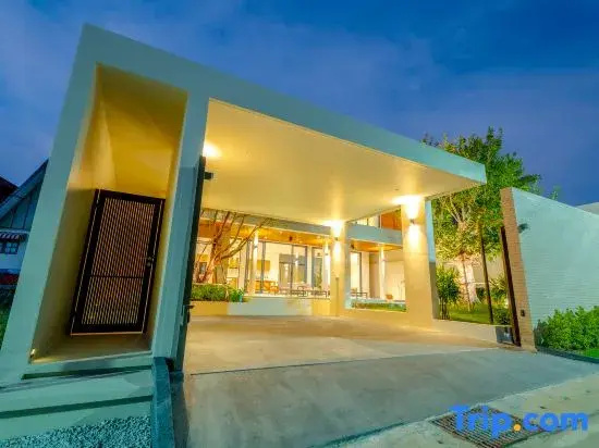 Sava Villa near Rawai Beach by Silqhaus