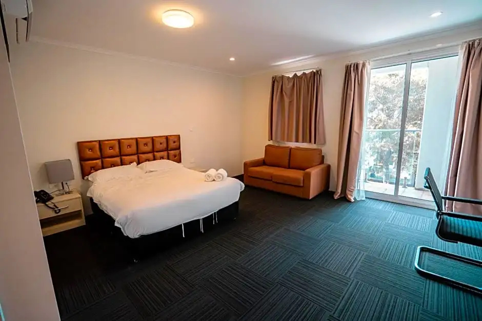 Standard Double room (full double bed)