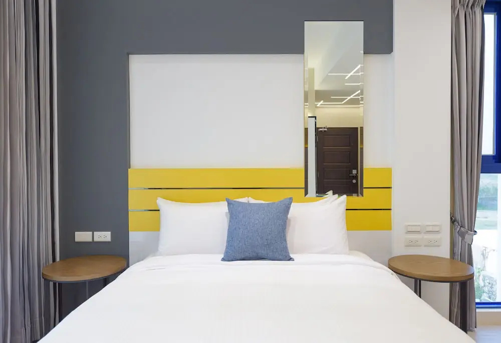 Standard Double room with balcony (full double bed)