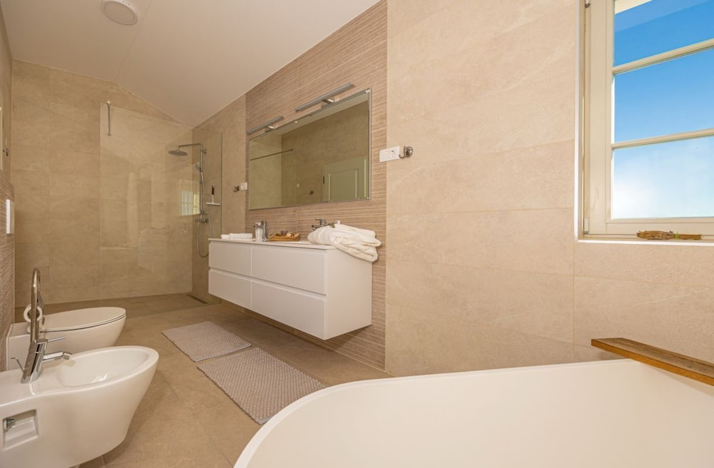 Hotel photo 37