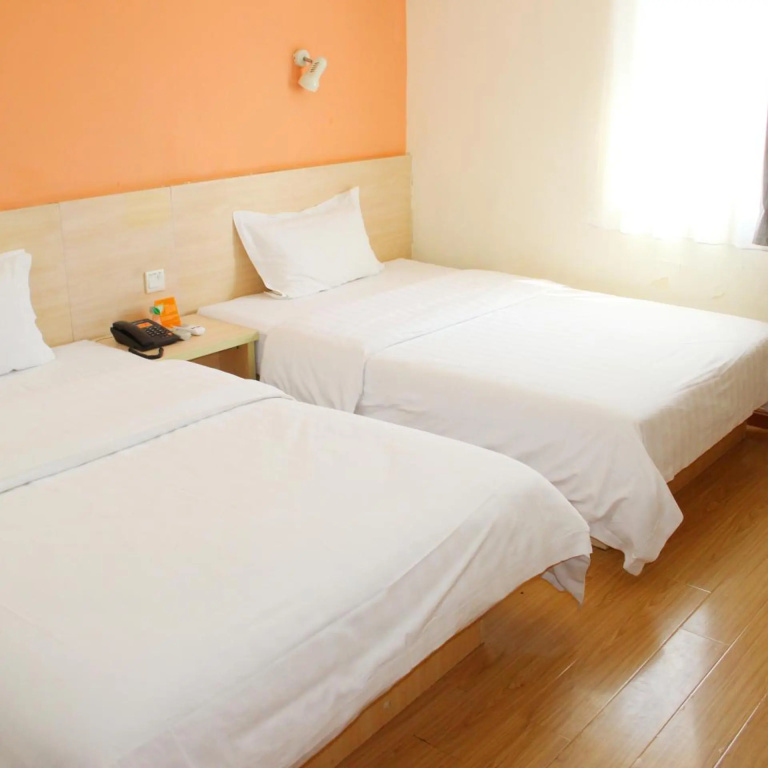 Отель 7 Days Inn Beijing Jiugong Branch в Пекине