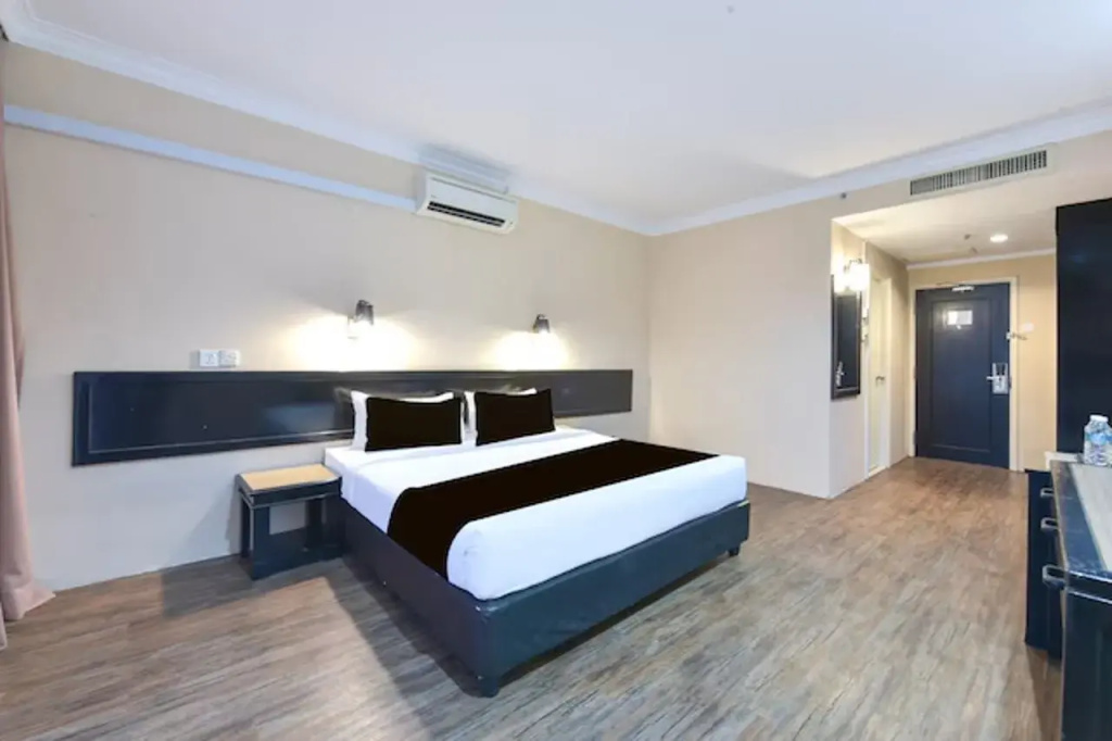 Hotel photo 32