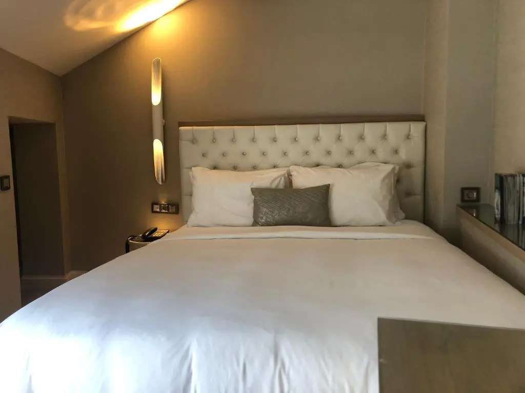 Double room with balcony (full double bed)