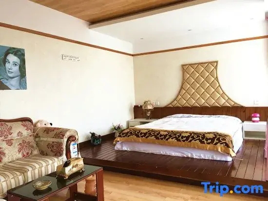 Deluxe Double room with sea view (full double bed)
