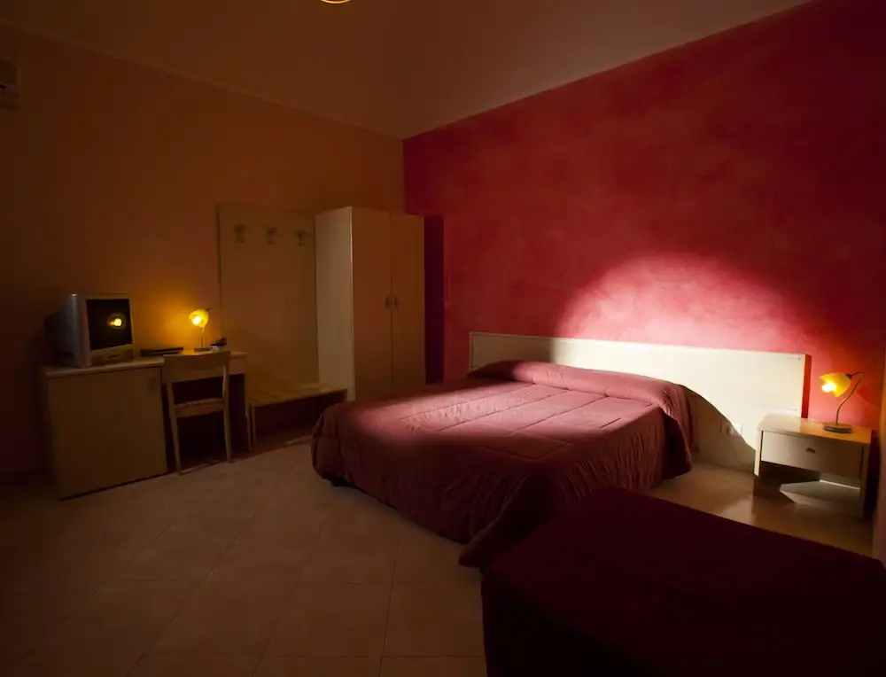 Standard Double room (full double bed)