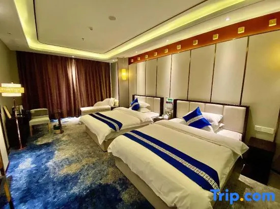 Standard room with river view