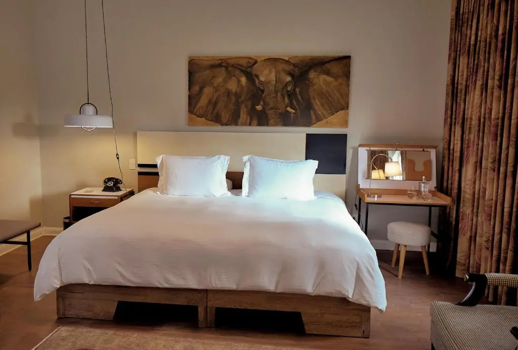 Comfort room