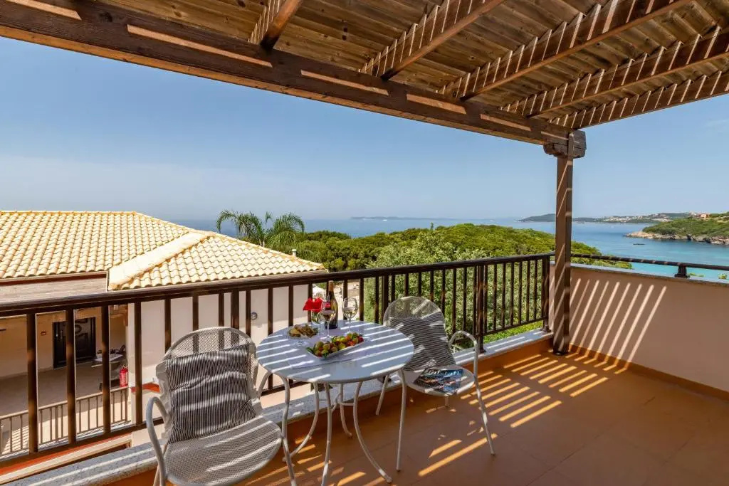 3 Aktes Resort