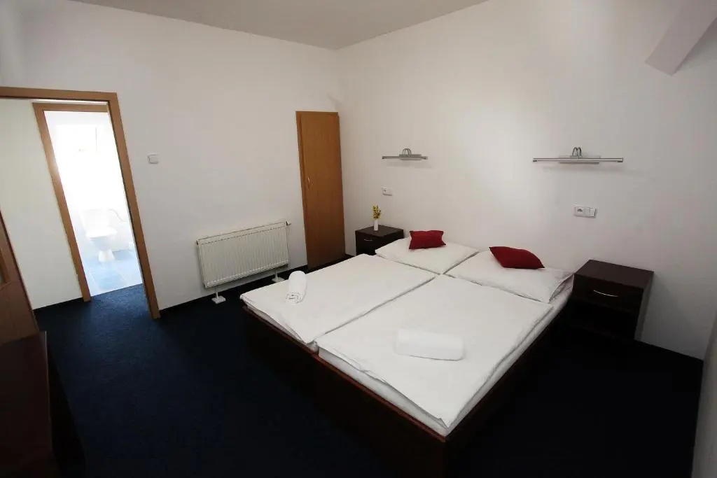 Hotel Irv K - Chambres