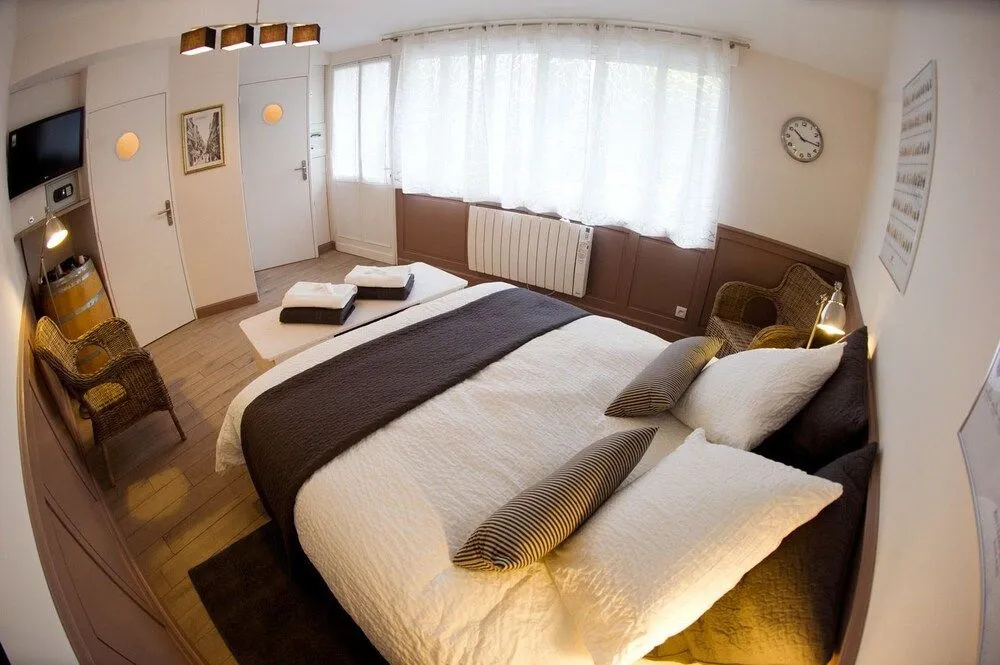 La Maison Cache