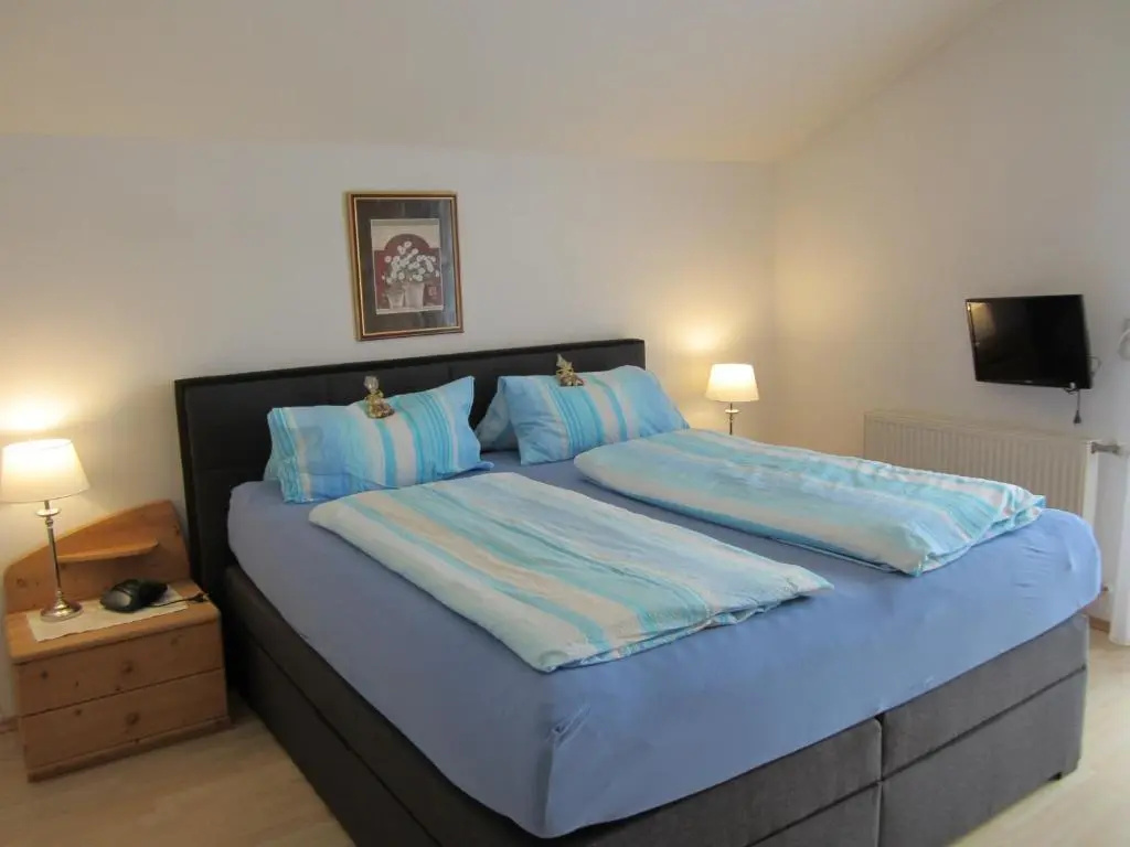 2 Bedrooms Apartment with balcony
