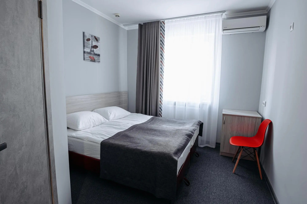 Standard Double room (full double bed)