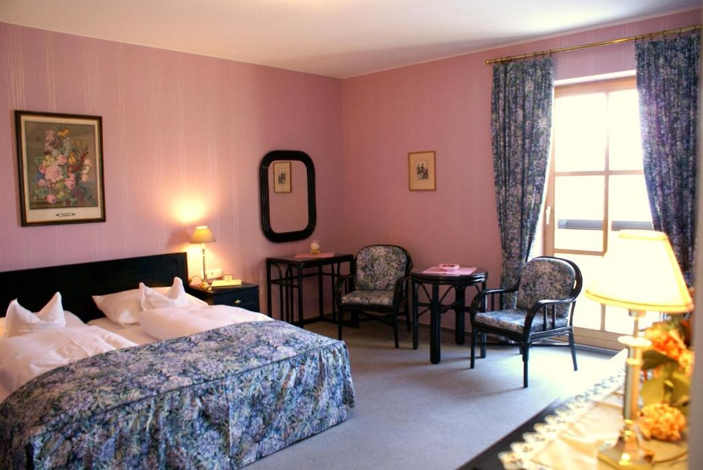 Hotel-Restaurant Zum Landgraf - Chambres