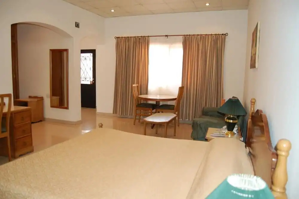 Prince Hotel Kano - Chambres