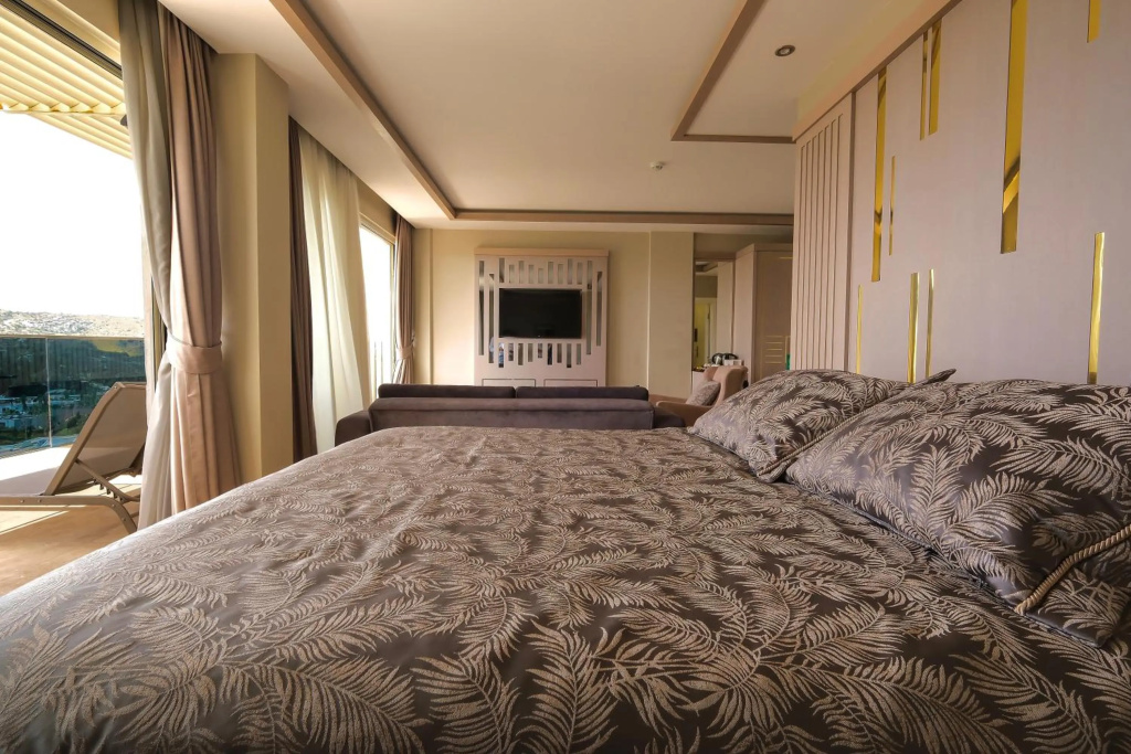 Roas Hotel — 5