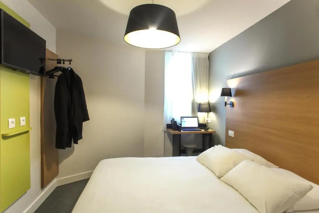 Privilege Double room (full double bed)