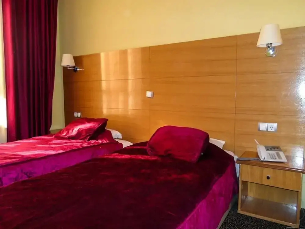 Double room (twin beds)