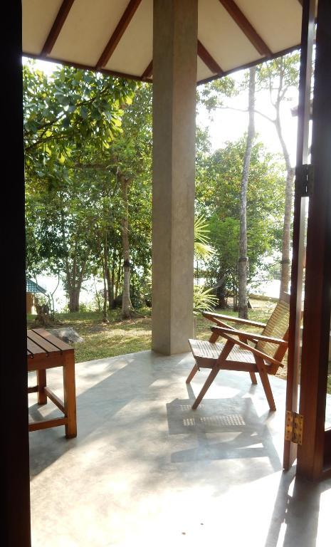 Kadolana Eco Village