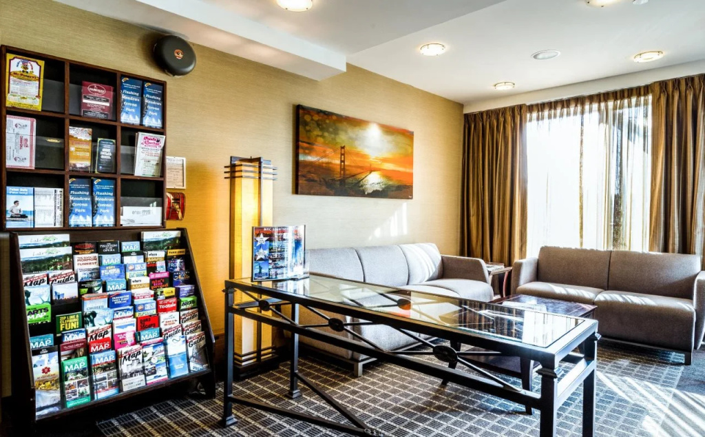 Hotel photo 13
