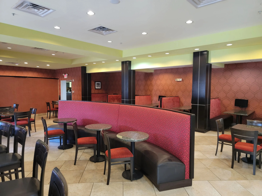 Holiday Inn Garland by IHG - Général