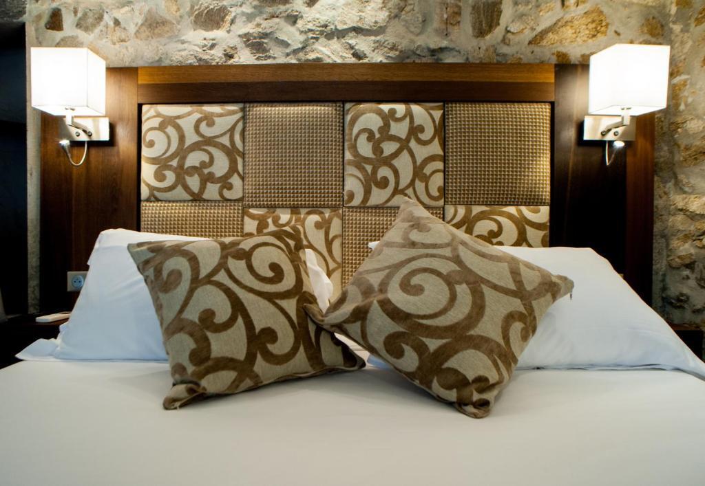 B Lodge Hôtel by null