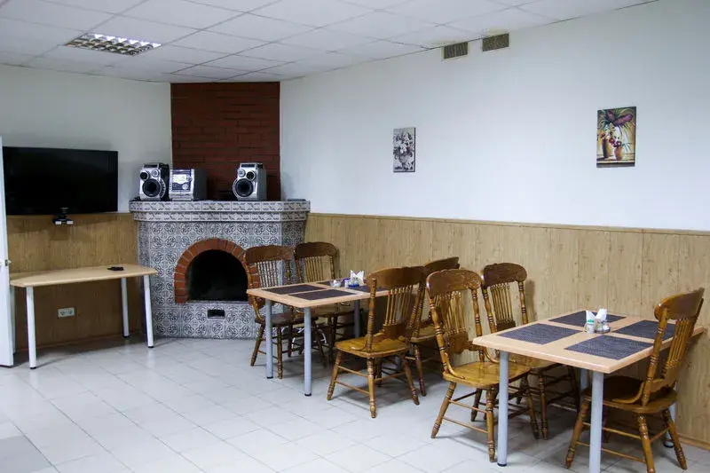 Food & Beverage