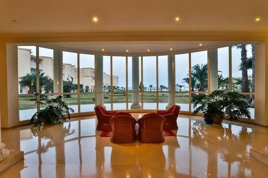 Lobby & Reception