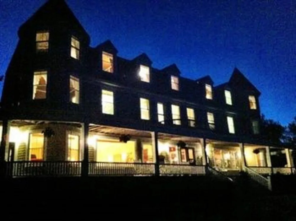 Hotel photo 1
