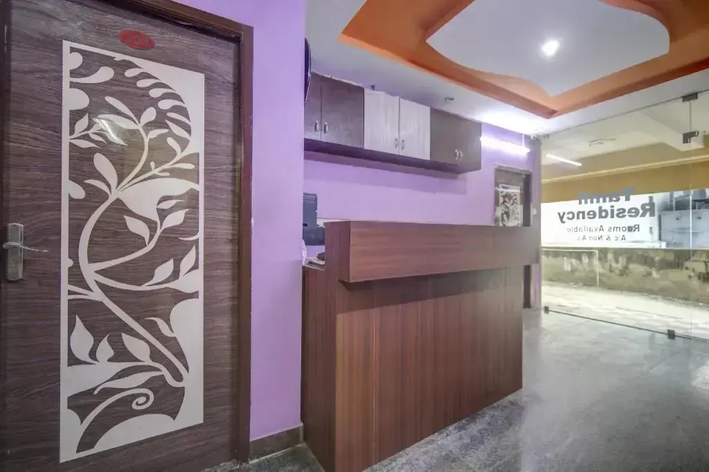 Tamil Guest House by OYO Rooms