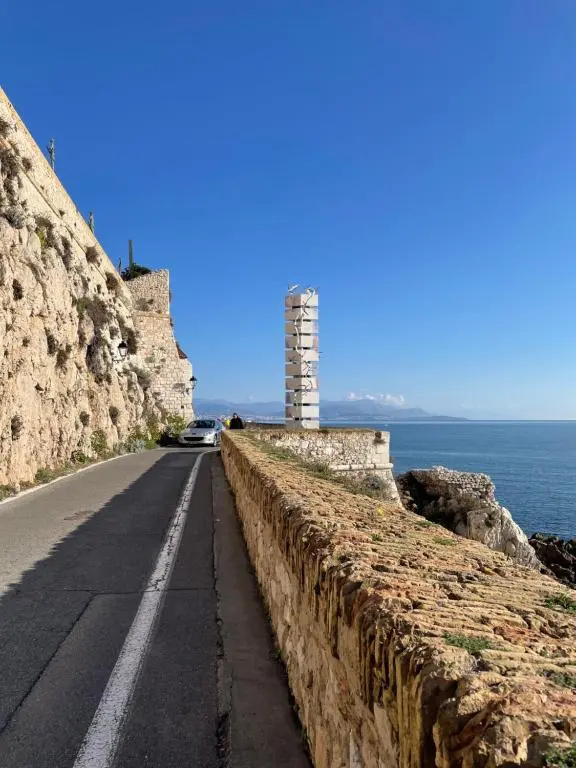 Antibes Old Center Charming Brand New Apartment