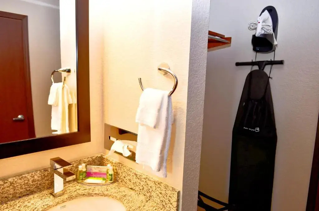 Cobblestone Inn & Suites - Monticello - Chambres